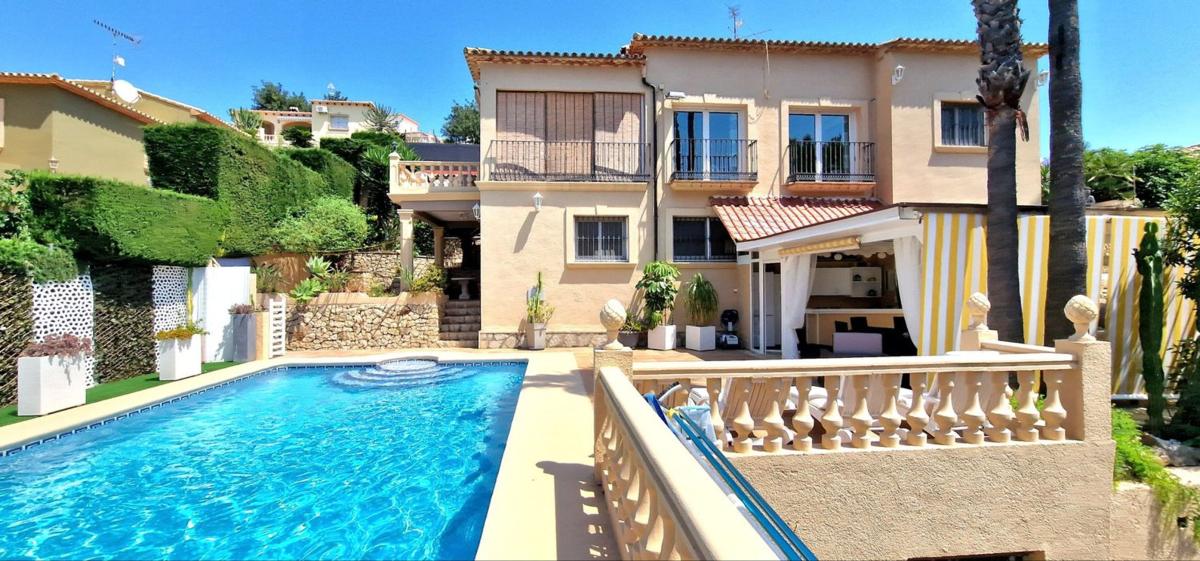 Properties for sale and rent in Spain photo 3