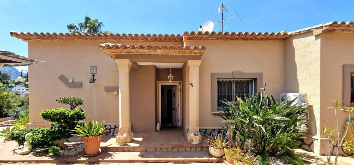 Properties for sale and rent in Spain photo 4