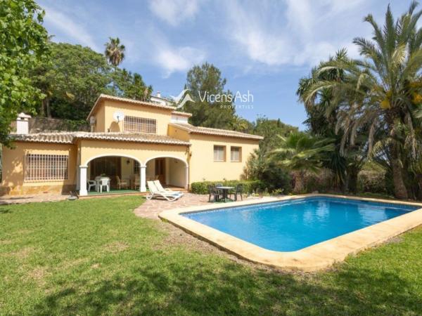 Casa o chalet independiente en Calle Palmera, El Tosalet - Cap Marti, Jávea/Xàbia photo 1
