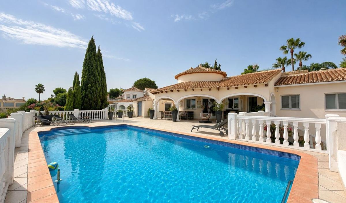 Properties for sale and rent in Spain photo 2