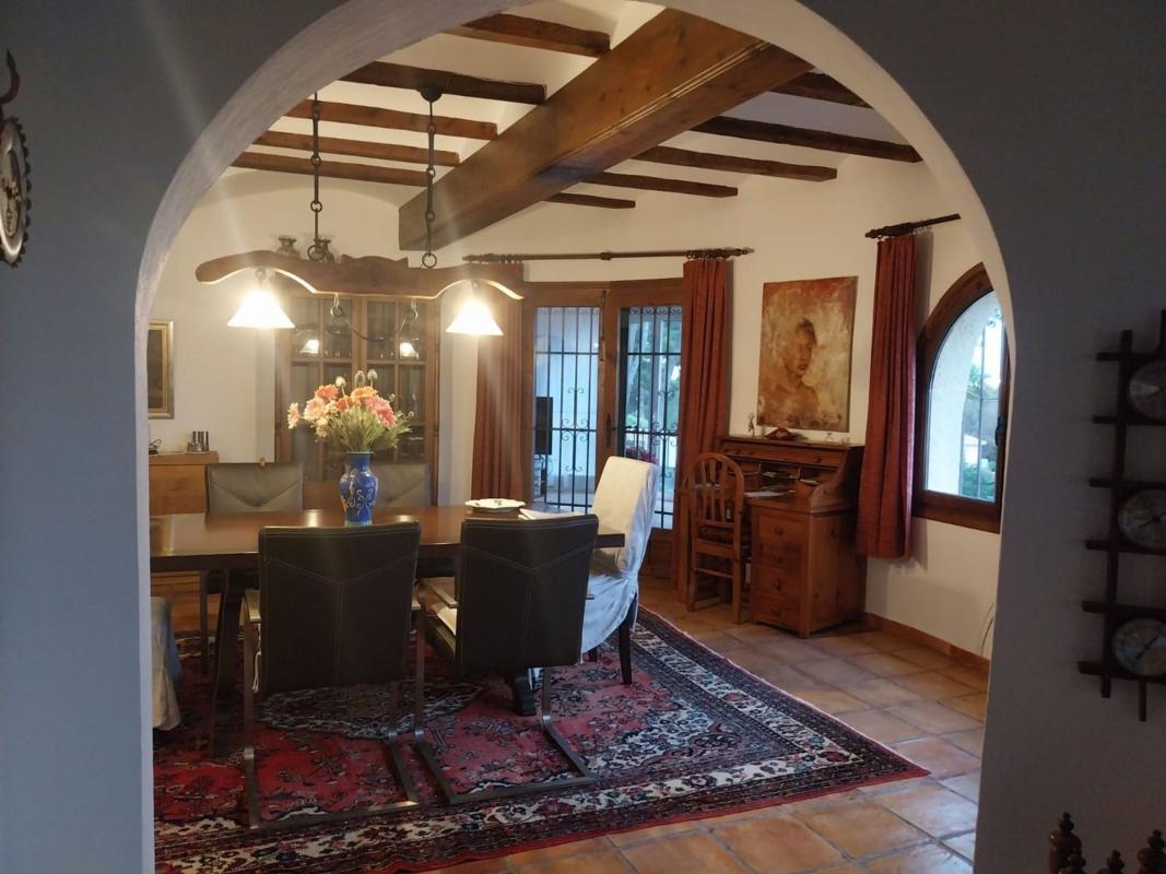 Properties for sale and rent in Spain photo 3
