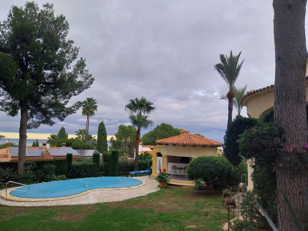 Properties for sale and rent in Spain photo 5