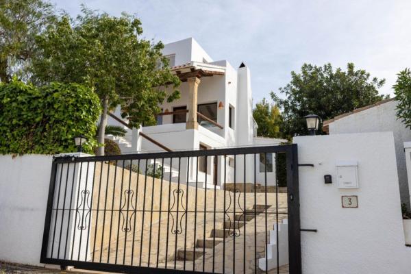 Independent chalet for sale in Casa o chalet en Centro Ciudad, Jávea/Xàbia, Jávea/Xàbia
thumbnail 3