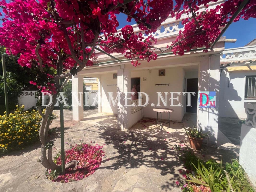 Properties for sale and rent in Spain photo 1
