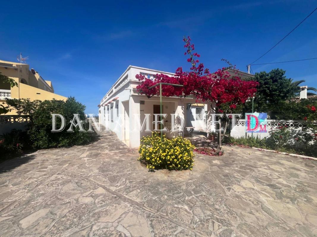 Properties for sale and rent in Spain photo 2