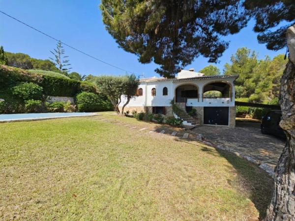 Chalet independiente en venta en Casa o chalet en El Tosalet - Cap Marti, Jávea/Xàbia, Jávea/Xàbia
photo 1