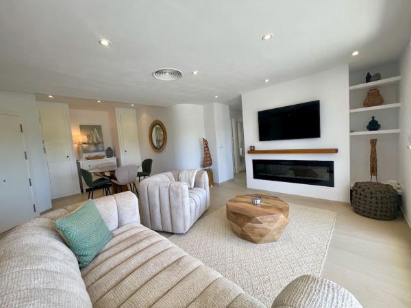Аттик на продажу в  Ático en Carretera Moraira-Teulada, El Portet-Pla del Mar, Moraira, Морайра photo 4