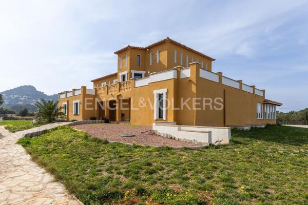 Casa o chalet independiente en Camino de L'Advocat, La Sella, Pedreguer thumbnail 2