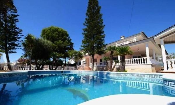 Casa o chalet independiente en Los Girasoles, San Vicente del Raspeig photo 1
