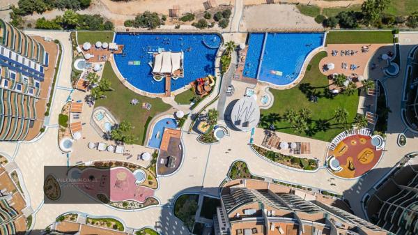 Ático en venta en Ático en Calle Mar Llana, Punta Prima, Torrevieja, Torrevieja thumbnail 2