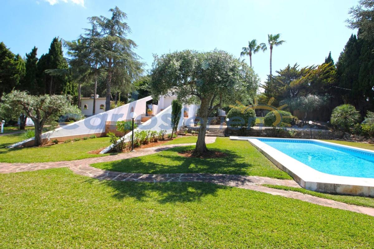 Properties for sale and rent in Spain photo 2