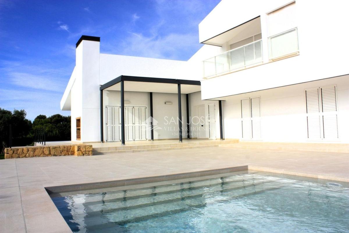 Properties for sale and rent in Spain photo 4