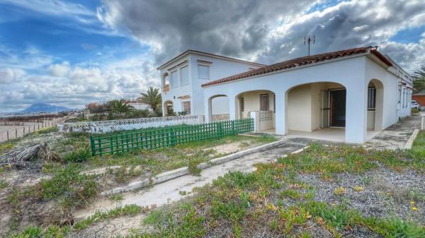 Частный шале на продаже в  Casa o chalet en Devesses - Monte Pego, Denia, Дения photo 1