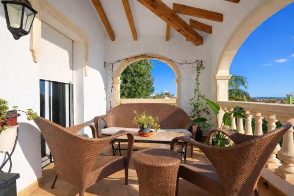 Частный шале на продаже в  Casa o chalet en El Montgó, Denia, Дения photo 3