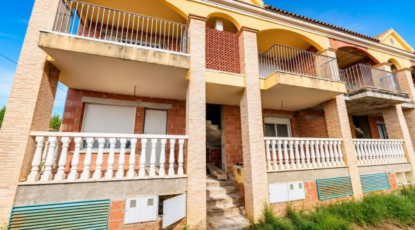 Sale of flat in Piso en Calle Partida, Maitino-Perleta, Elche / Elx, Elche / Elx
photo 1