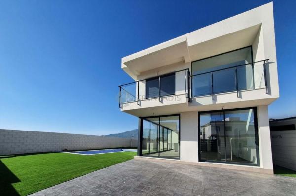 Chalet independiente en venta en Casa o chalet en Monte y Mar, Gran Alacant, Gran Alacant
 photo 2