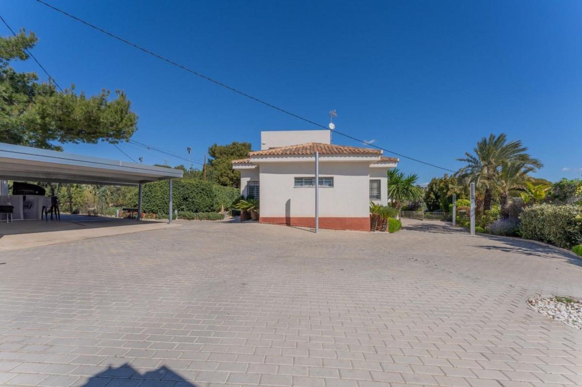 Propiedades en venta y alquiler en España photo 5