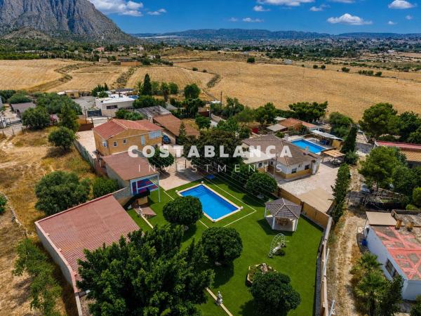 Частный шале на продаже в Casa o chalet en Diseminado el Rebolledo, Rebolledo, Реболледо thumbnail 2
