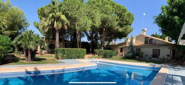 Casa o chalet independiente en Maitino-Perleta, Elche / Elx photo 1