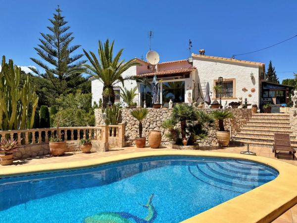 Independent chalet for sale in Casa o chalet en Paichi, Moraira, Moraira
thumbnail 2