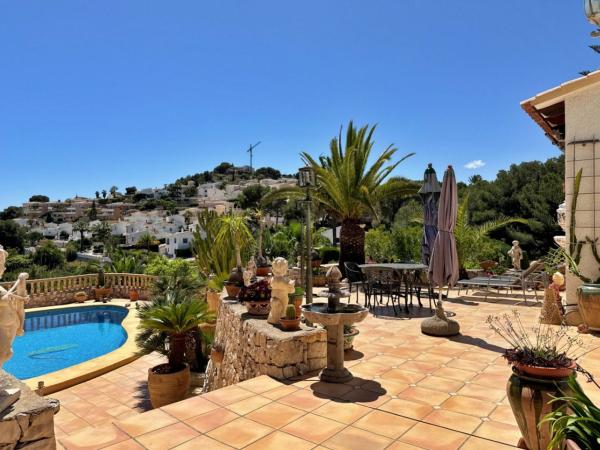 Independent chalet for sale in Casa o chalet en Paichi, Moraira, Moraira
thumbnail 3