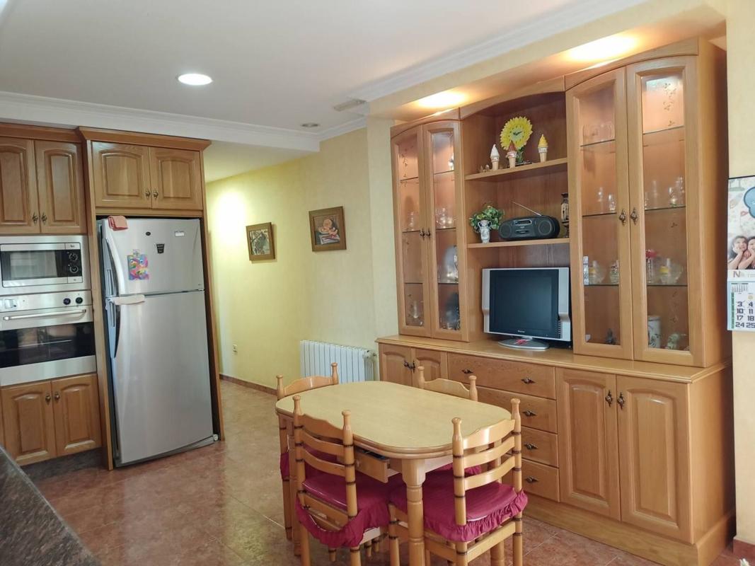 Properties for sale and rent in Spain photo 5