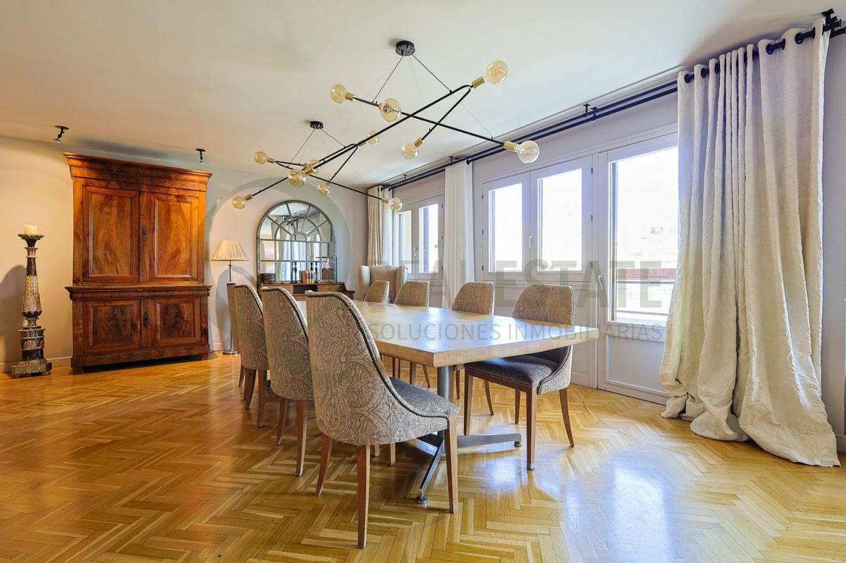 Продажа квартиры на Piso en Avenida de Federico Soto, Centro Tradicional, Alicante / Alacant, Аликанте / Алакант
photo 3