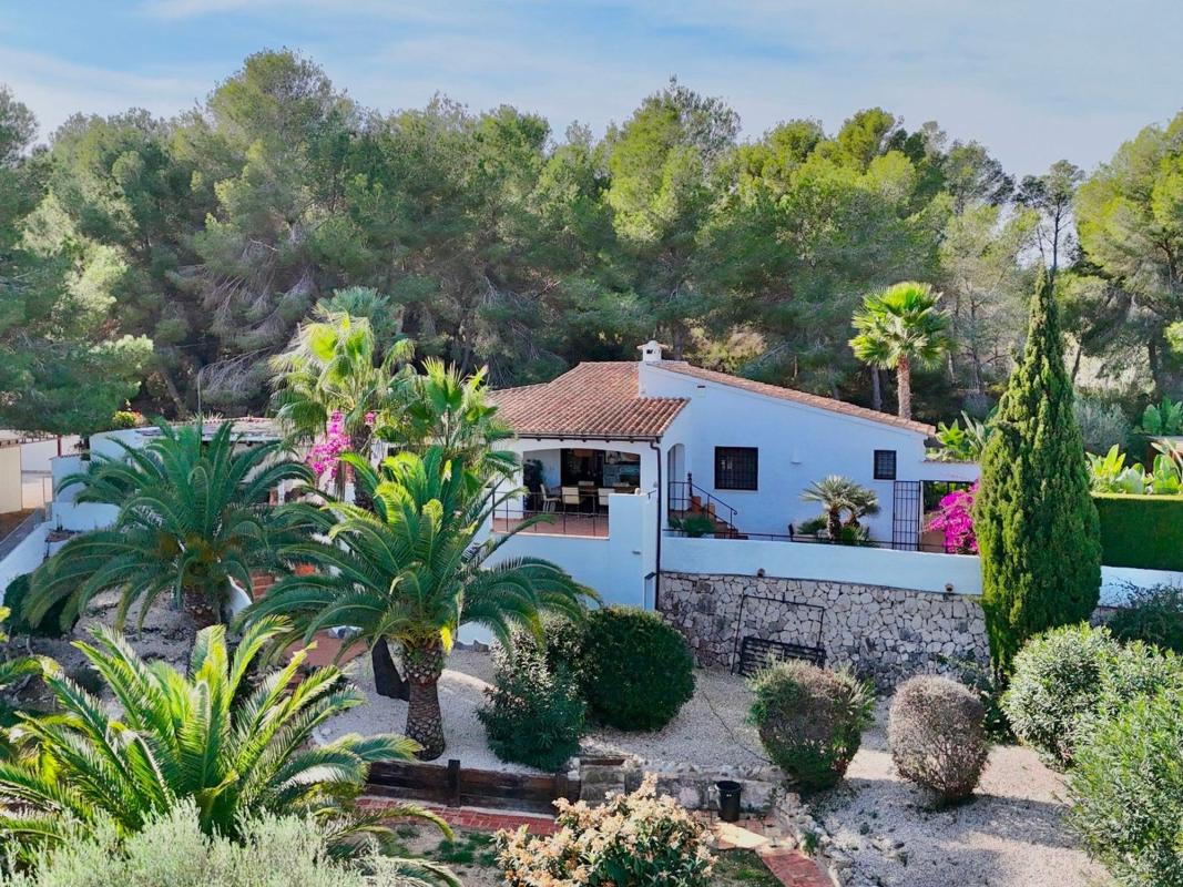 Properties for sale and rent in Spain photo 5