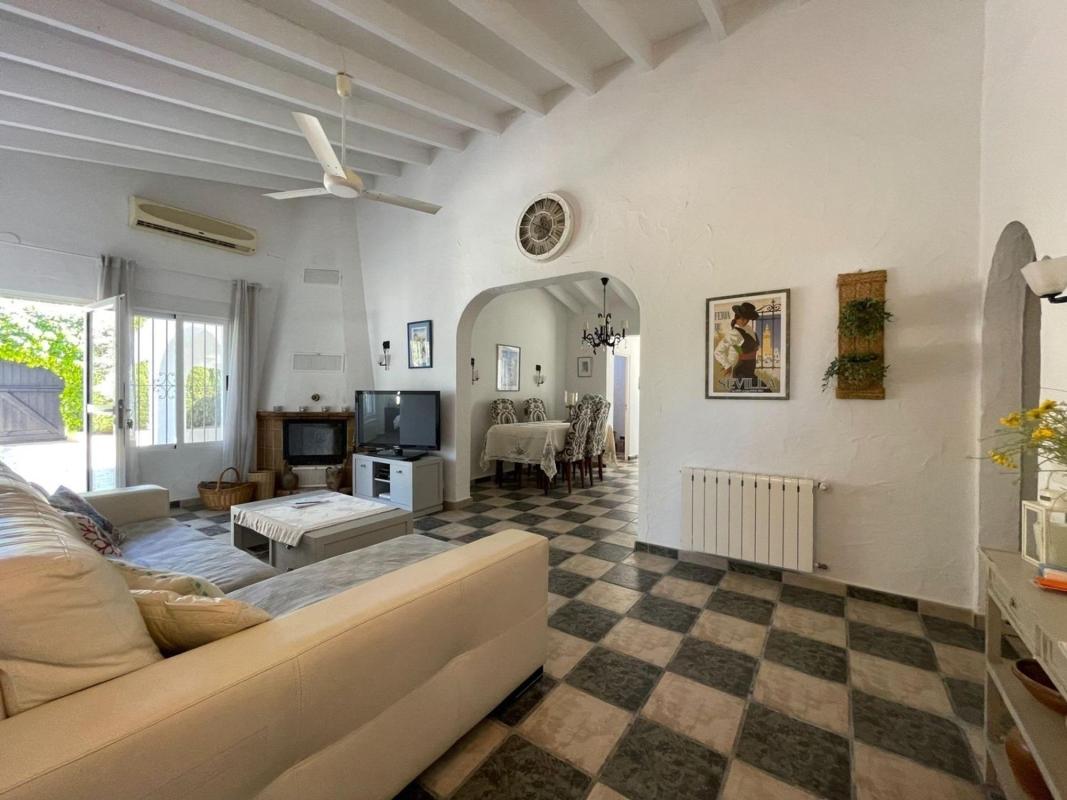 Properties for sale and rent in Spain photo 5