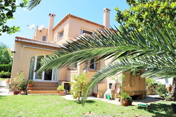 Casa o chalet independiente en Calle Riu Bullent s/n, Devesses - Monte Pego, Denia photo 1