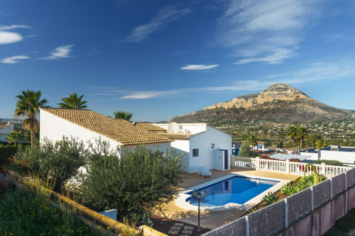 Sale of independent chalet in Casa o chalet en Centro Ciudad, Jávea/Xàbia, Jávea/Xàbia
photo 1