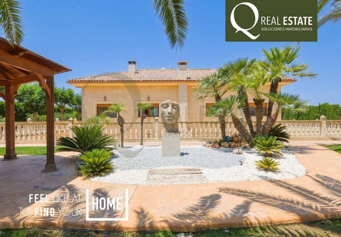 Propiedades en venta y alquiler en España photo 1