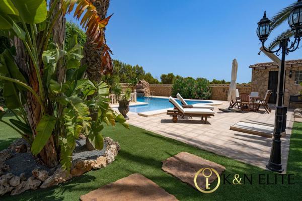 Casa o chalet independiente en Camino de la Sendera, Villamontes-Boqueres, San Vicente del Raspeig photo 4