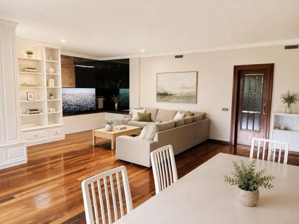 Venta de piso en Piso en Rambla de Méndez Núñez, 40, Casco Histórico-Santa Cruz, Alicante / Alacant, Alicante / Alacant
 photo 1