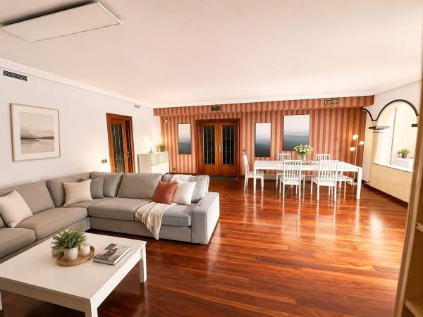 Venta de piso en Piso en Rambla de Méndez Núñez, 40, Casco Histórico-Santa Cruz, Alicante / Alacant, Alicante / Alacant
 photo 2