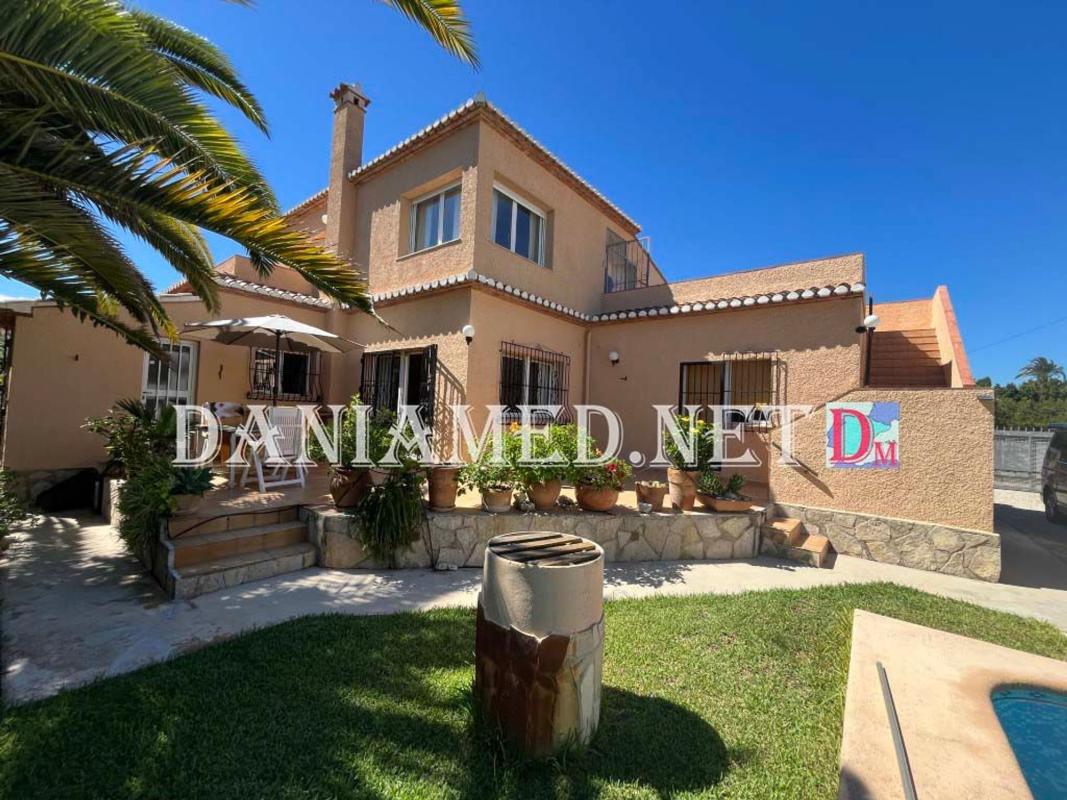 Продажа отдельного шале в  Casa o chalet en Devesses - Monte Pego, Denia, Дения photo 2