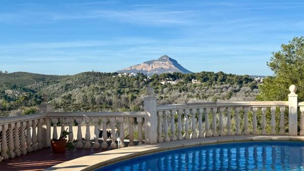 Casa o chalet independiente en Calle Montes de Jávea, 55, La Granadella - Costa Nova, Jávea/Xàbia photo 1