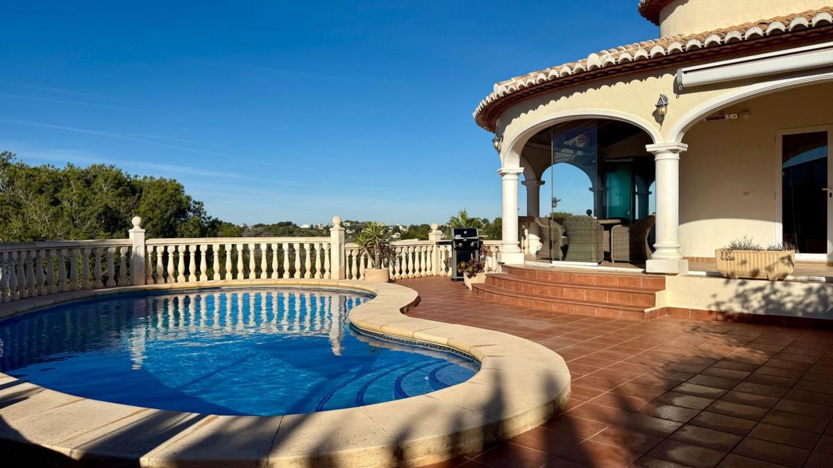 Properties for sale and rent in Spain photo 4