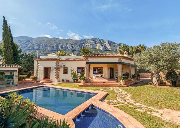 Casa o chalet independiente en Camino Corral de Calafat, 5, El Montgó, Denia photo 2
