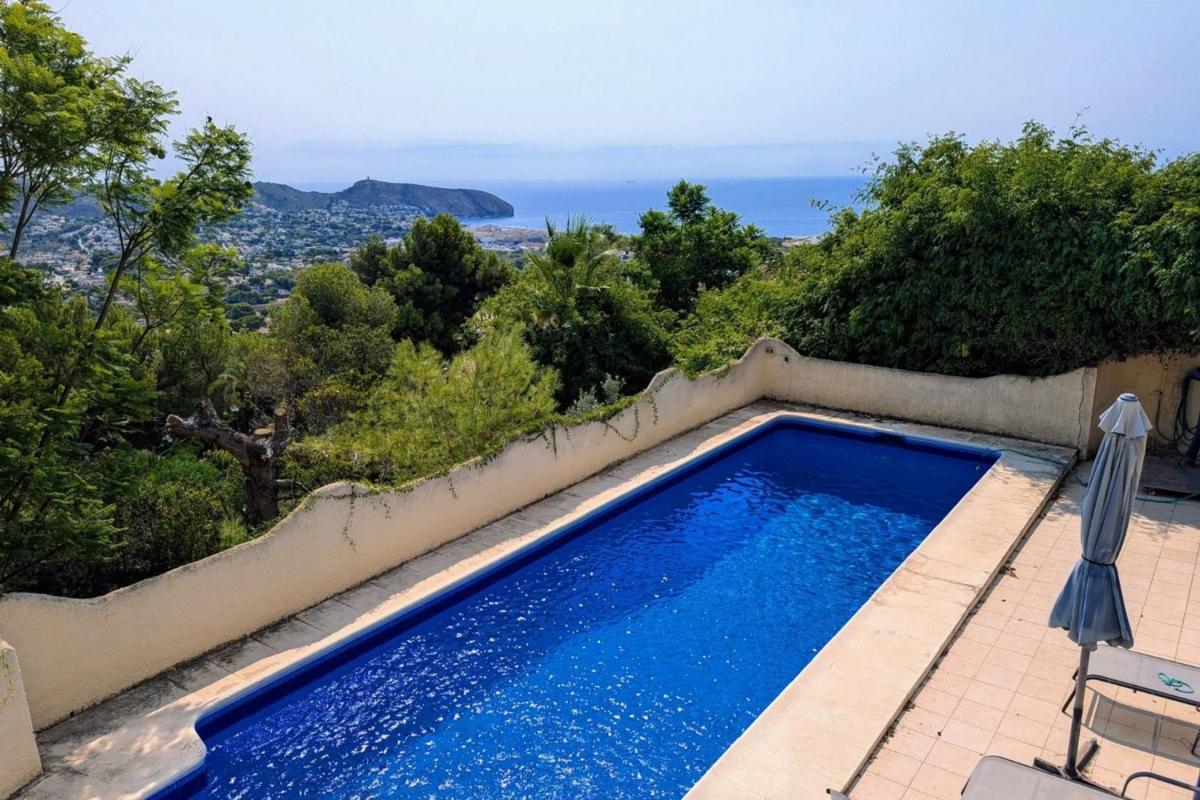 Properties for sale and rent in Spain photo 5