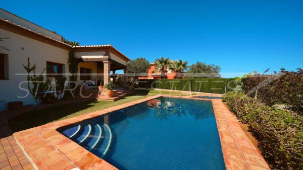 Chalet wolnostojący na sprzedaż w  Casa o chalet en El Montgó, Denia, Dénia photo 4