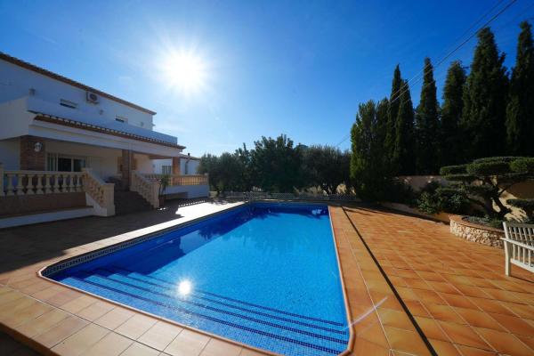 Independent chalet for sale in Casa o chalet en Orba, Orba
thumbnail 2