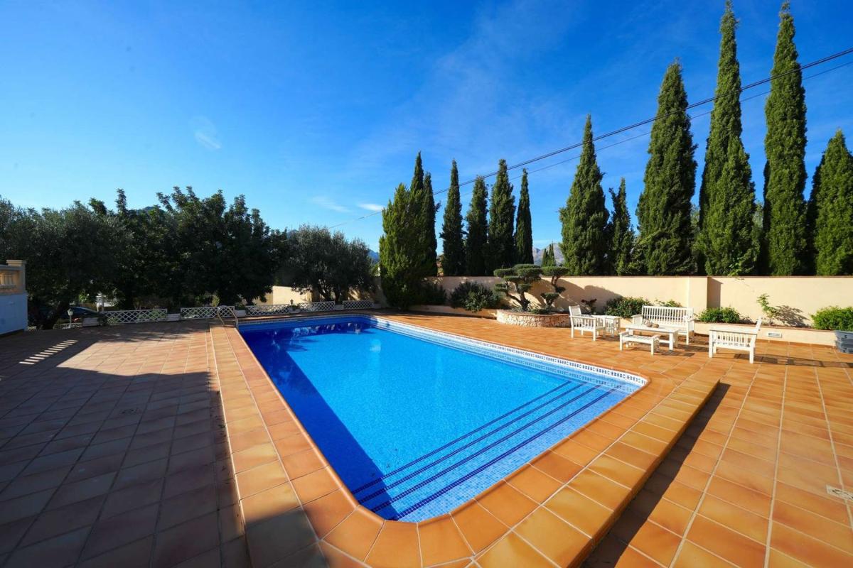 Sale of independent chalet in Casa o chalet en Orba, Orba
photo 3