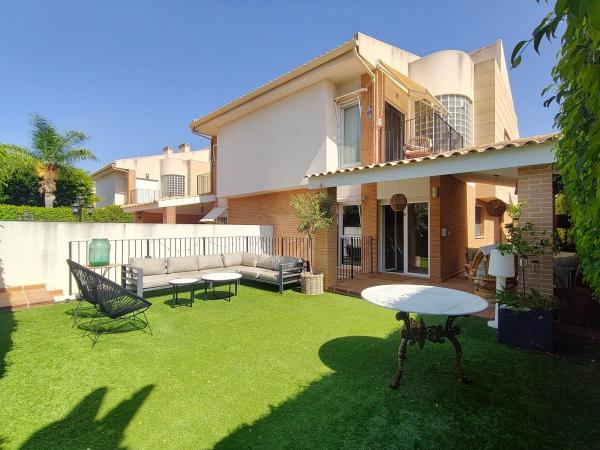 Casa o chalet independiente en Fabraquer, Playa Muchavista, El Campello photo 1