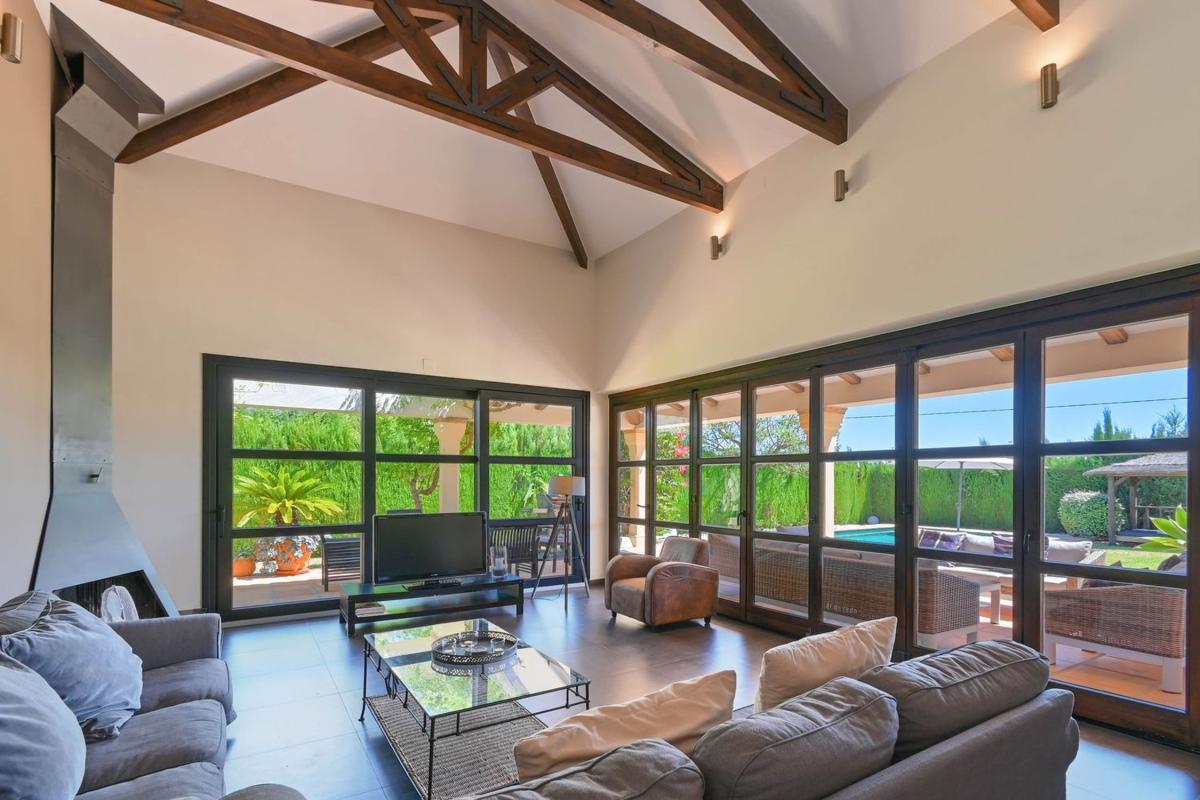 Properties for sale and rent in Spain photo 4