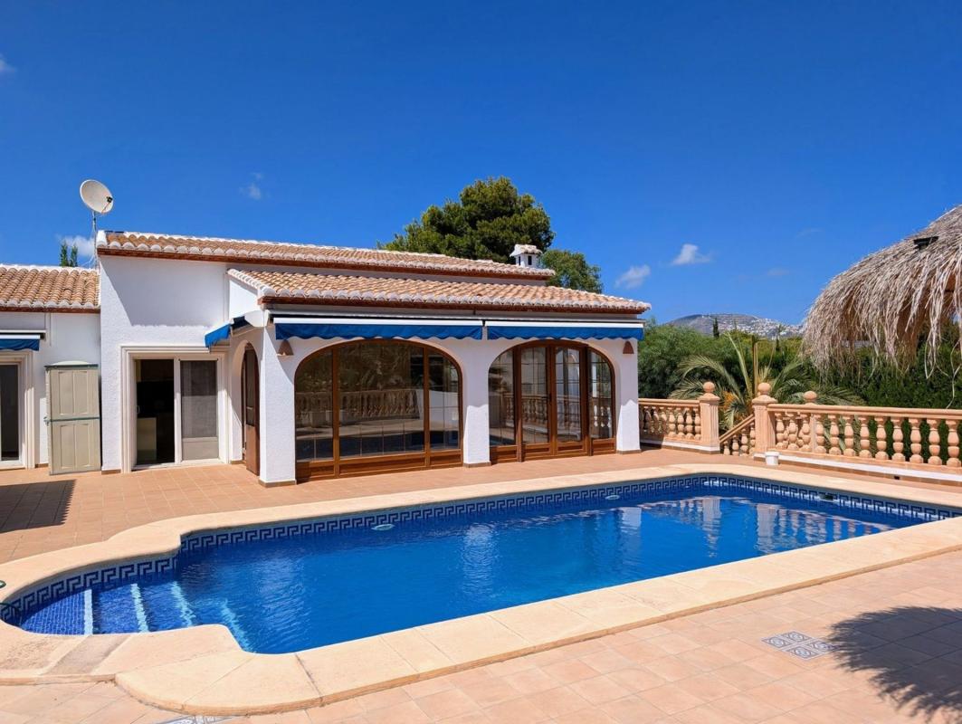 Venta de chalet independiente en Casa o chalet en Pinar de Advocat-Cometa, Moraira, Moraira
 photo 3