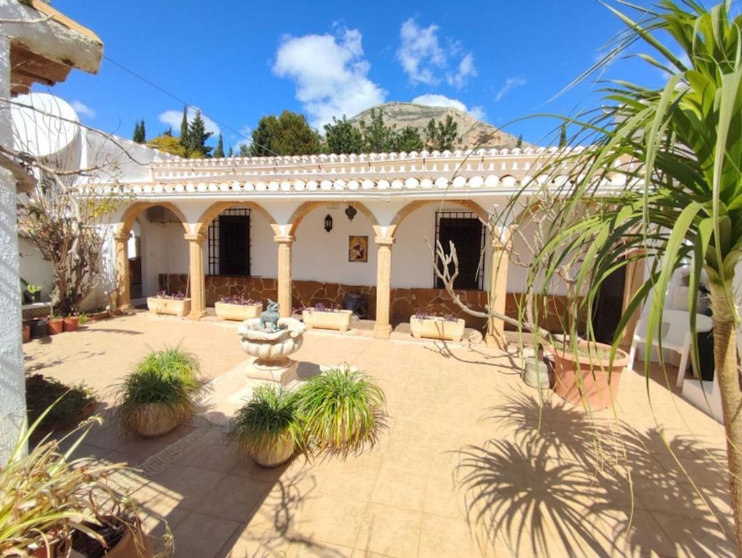 Properties for sale and rent in Spain photo 3