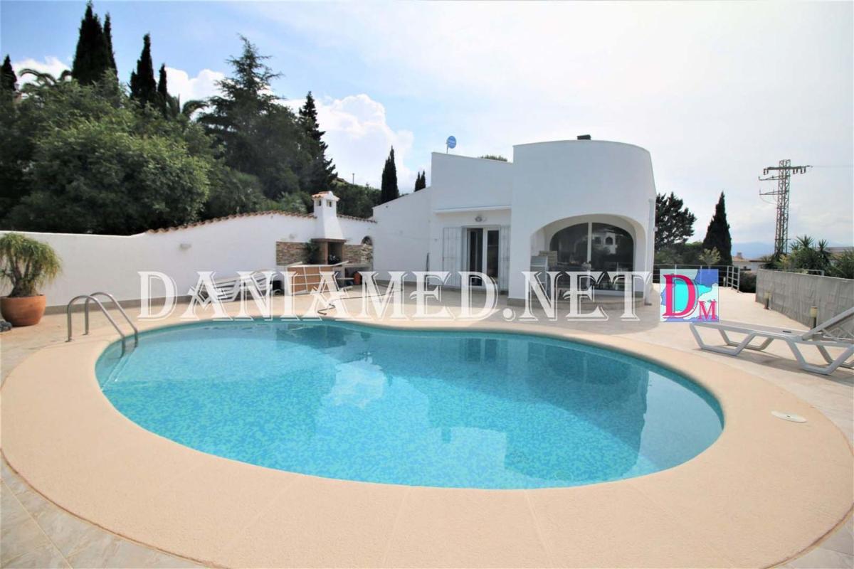 Propiedades en venta y alquiler en España photo 1