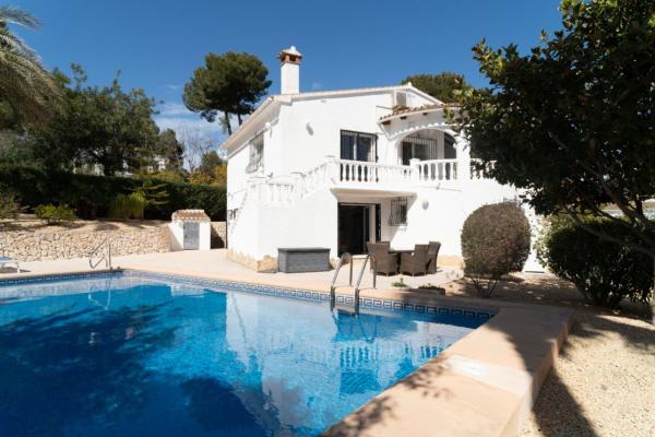Independent chalet for sale in Casa o chalet en Paichi, Moraira, Moraira
 photo 3
