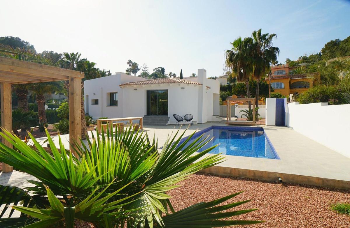 Properties for sale and rent in Spain photo 2